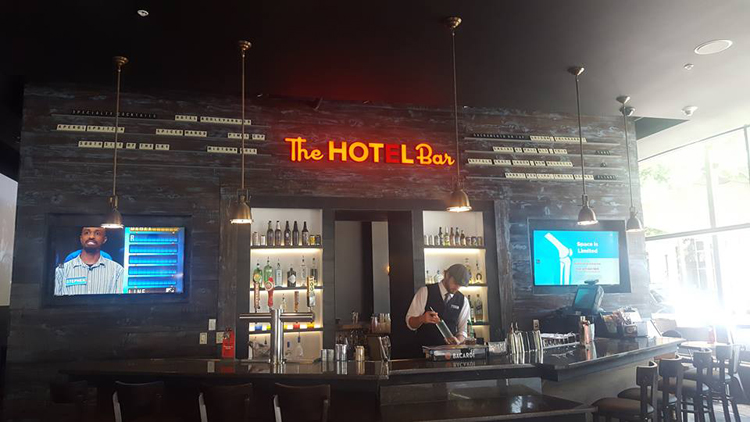 the-hotel-bar-2